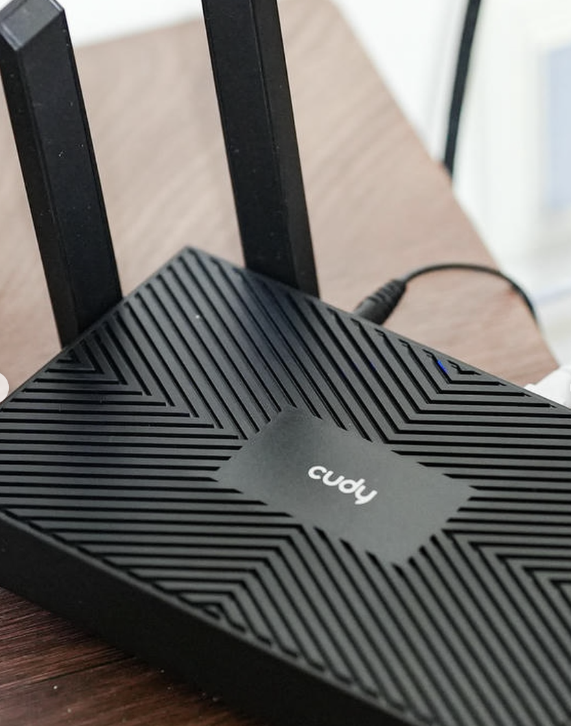 Cudy WR1500 Roro&兔兔的跑跳人生-開箱介紹